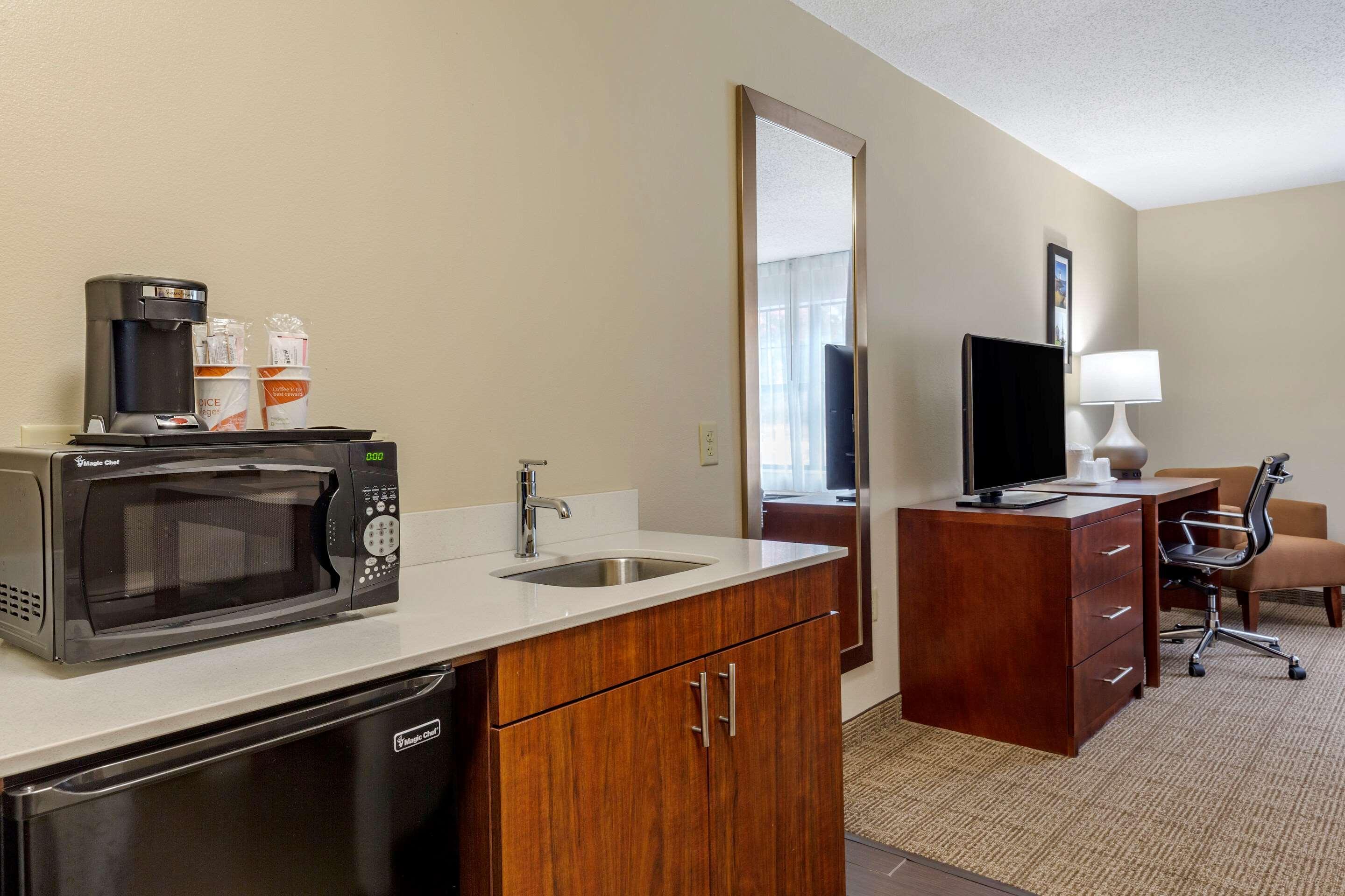 Comfort Inn Danvers - Boston North Shore Exterior photo